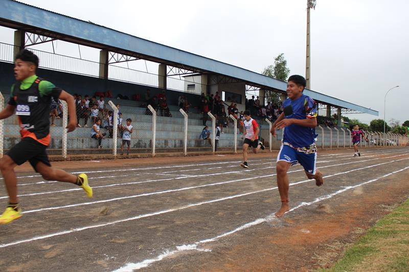 Atletismo abriu nessa segunda os Jogos Intercolegiais 2024 em Amambai