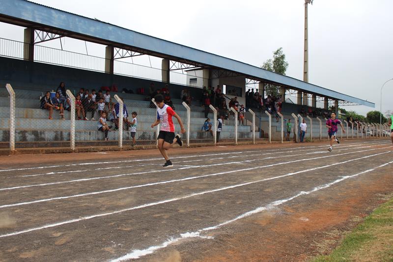 Atletismo abriu nessa segunda os Jogos Intercolegiais 2024 em Amambai