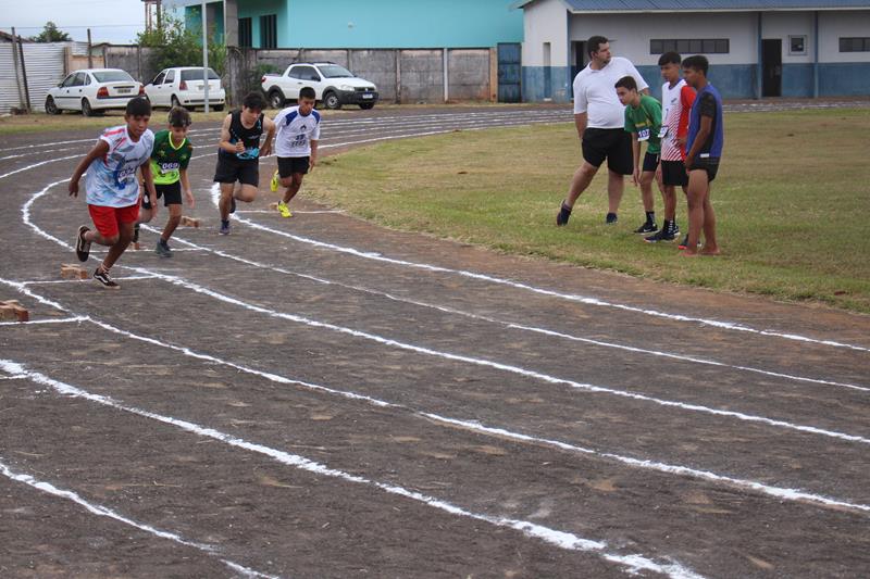 Atletismo abriu nessa segunda os Jogos Intercolegiais 2024 em Amambai