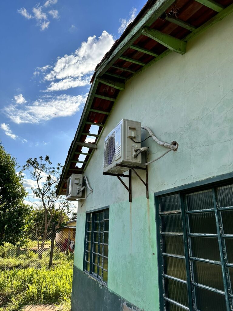 Prefeito de Paranhos assina ordem de serviço para reforma e ampliação do posto de saúde na aldeia Sete Cerros