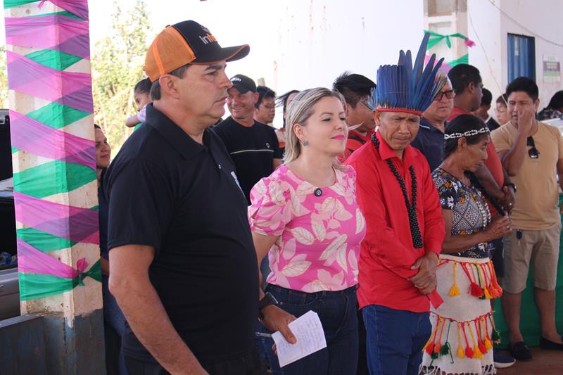 Abertura da 1ª Copa Terrão de Futebol masculino e feminino em Amambai