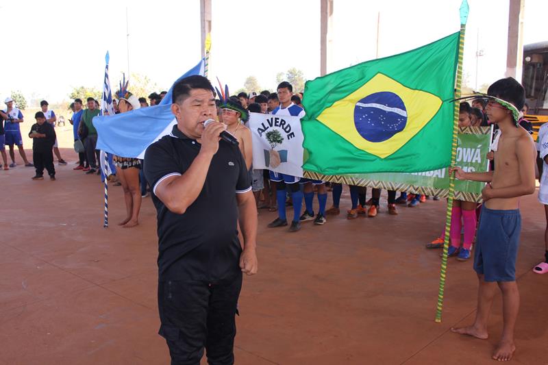 Abertura da 1ª Copa Terrão de Futebol masculino e feminino em Amambai