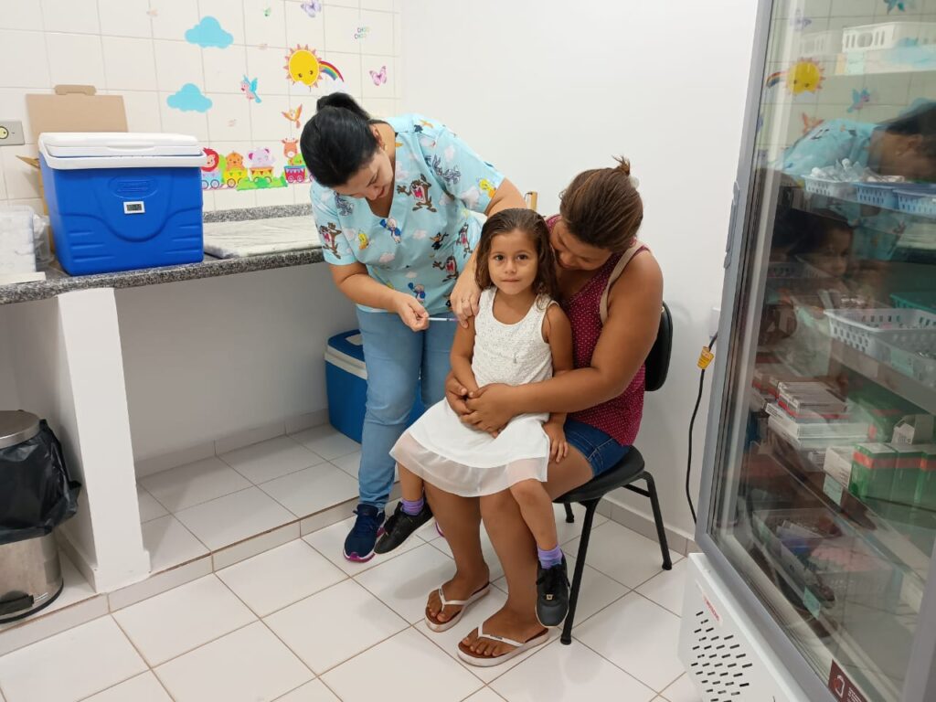 Secretaria de Saúde em Iguatemi realiza a Campanha de Vacinação Contra a Poliomielite