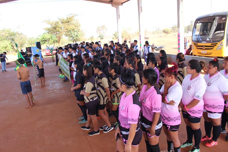 Abertura da 1ª Copa Terrão de Futebol masculino e feminino em Amambai