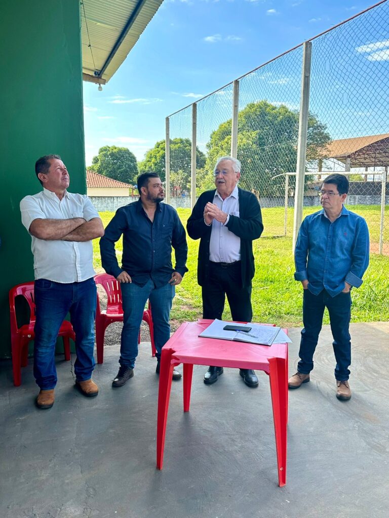 Sérgio Barbosa participa da cerimônia de posse da nova diretoria da Associação de Moradores do Jardim Panorama