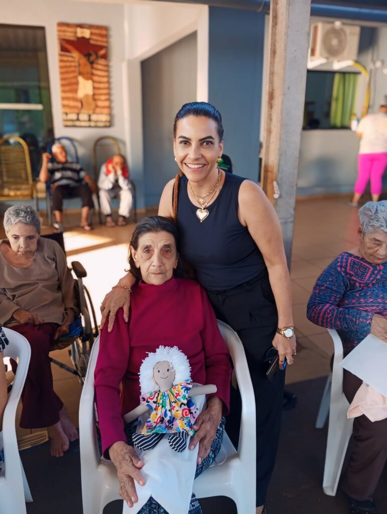 Lar do Idoso desenvolve projeto visando o bem-estar dos residentes e cuidadores em Amambai