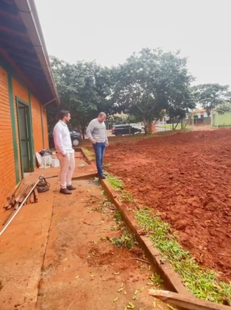 Prefeito Donizete visita obra de reforma e ampliação da USF Centro