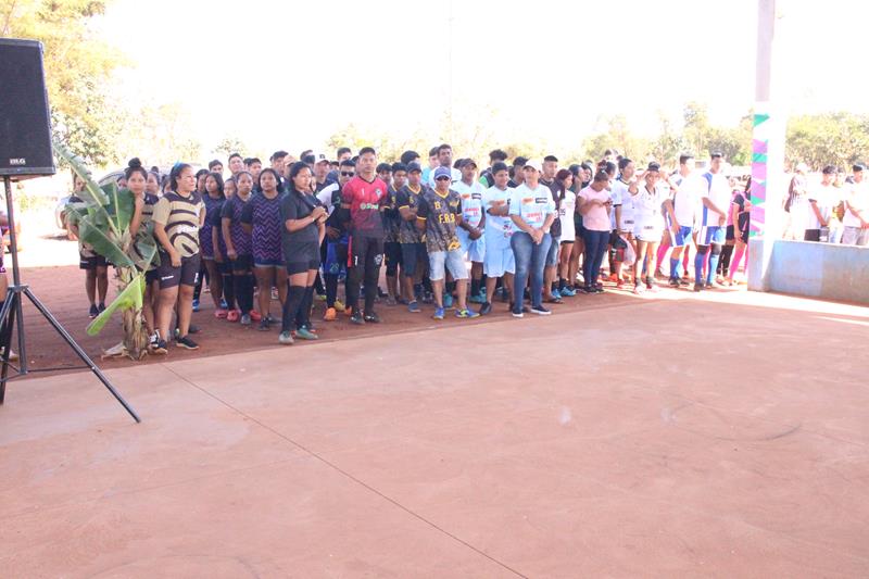 Abertura da 1ª Copa Terrão de Futebol masculino e feminino em Amambai