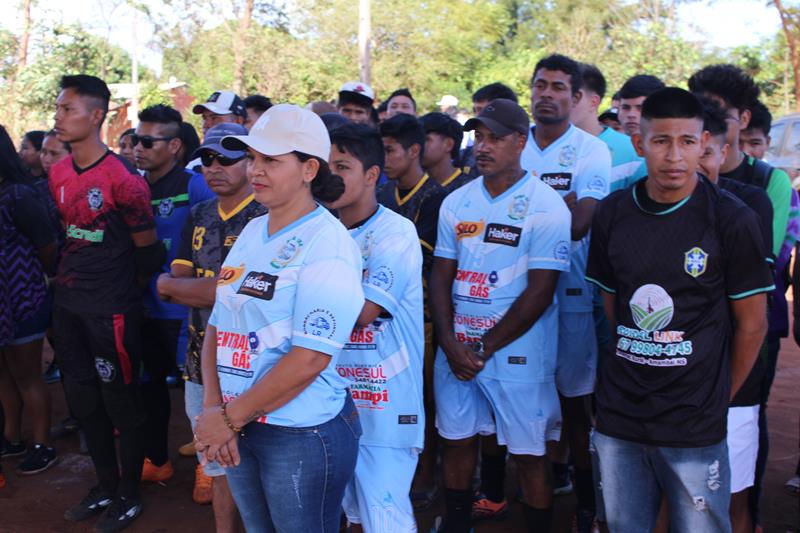 Abertura da 1ª Copa Terrão de Futebol masculino e feminino em Amambai