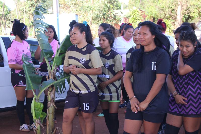 Com grande sucesso Seind abriu 1ª Copa Terrão de Futebol em Amambai