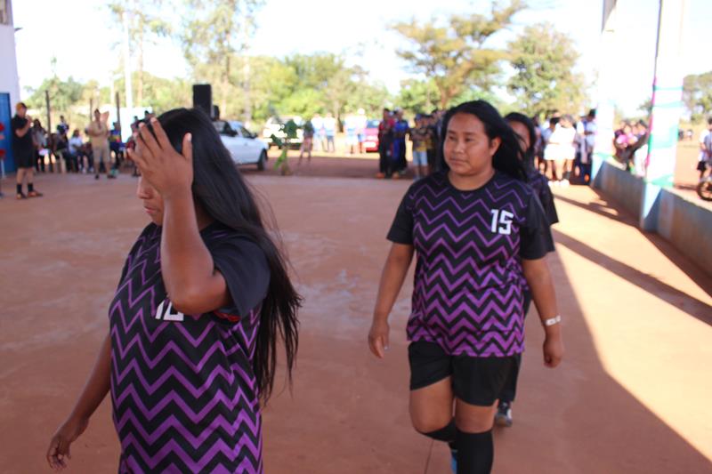 Abertura da 1ª Copa Terrão de Futebol masculino e feminino em Amambai