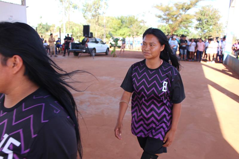 Abertura da 1ª Copa Terrão de Futebol masculino e feminino em Amambai