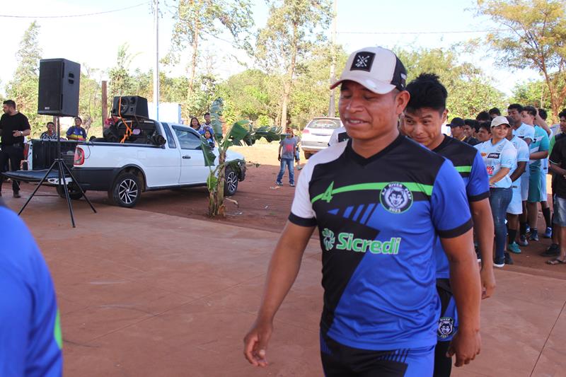 Abertura da 1ª Copa Terrão de Futebol masculino e feminino em Amambai