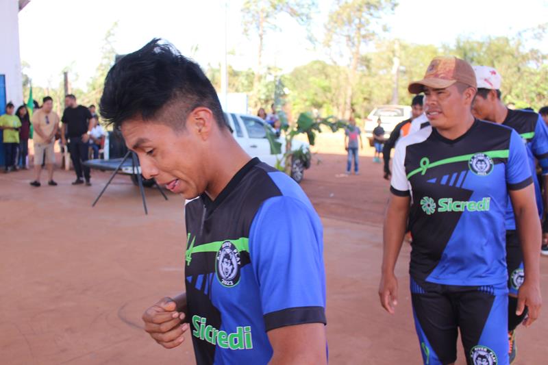 Abertura da 1ª Copa Terrão de Futebol masculino e feminino em Amambai