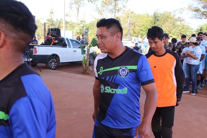 Abertura da 1ª Copa Terrão de Futebol masculino e feminino em Amambai