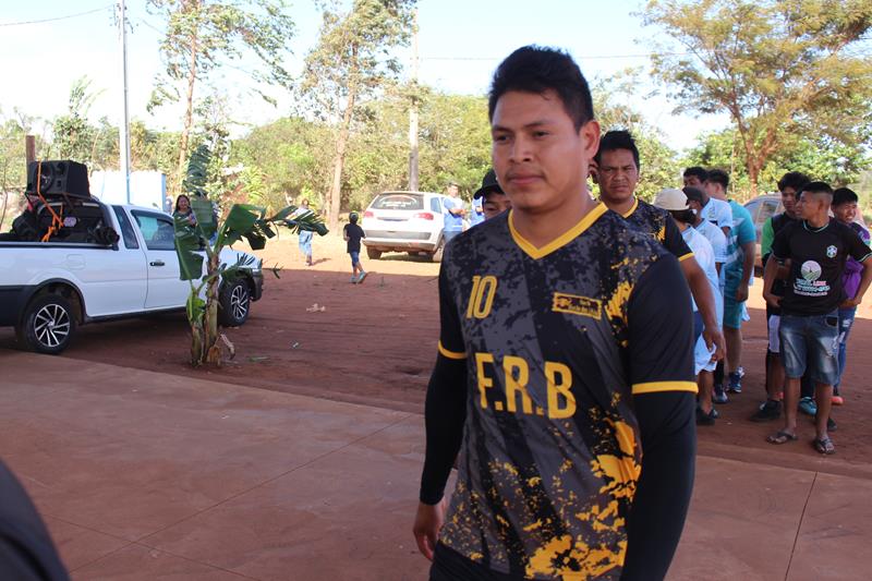 Abertura da 1ª Copa Terrão de Futebol masculino e feminino em Amambai