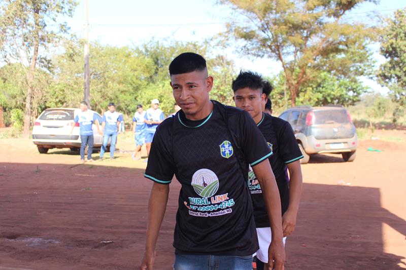 Abertura da 1ª Copa Terrão de Futebol masculino e feminino em Amambai