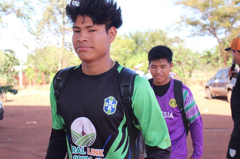 Abertura da 1ª Copa Terrão de Futebol masculino e feminino em Amambai