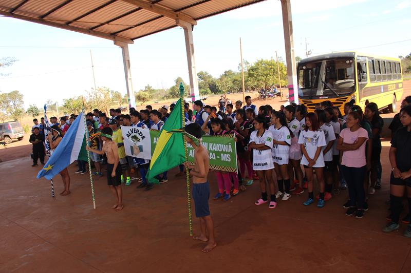 Abertura da 1ª Copa Terrão de Futebol masculino e feminino em Amambai