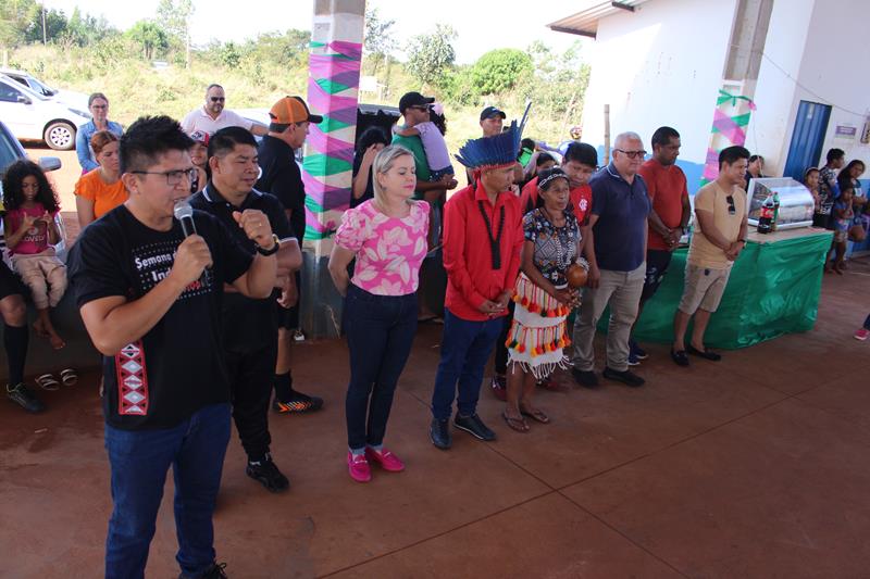 Abertura da 1ª Copa Terrão de Futebol masculino e feminino em Amambai