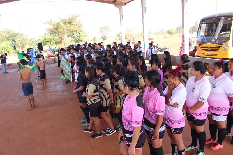 Abertura da 1ª Copa Terrão de Futebol masculino e feminino em Amambai