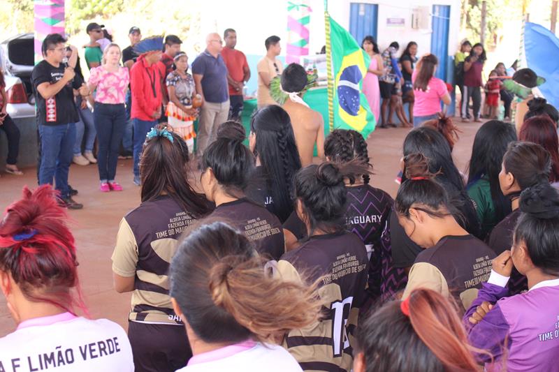 Abertura da 1ª Copa Terrão de Futebol masculino e feminino em Amambai