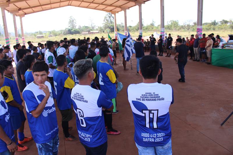 Abertura da 1ª Copa Terrão de Futebol masculino e feminino em Amambai