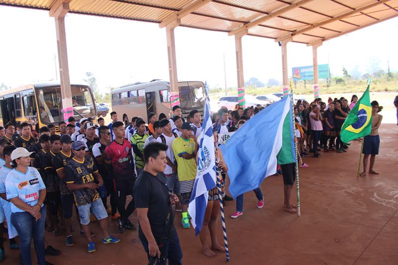 Abertura da 1ª Copa Terrão de Futebol masculino e feminino em Amambai