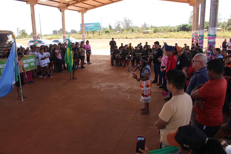 Abertura da 1ª Copa Terrão de Futebol masculino e feminino em Amambai