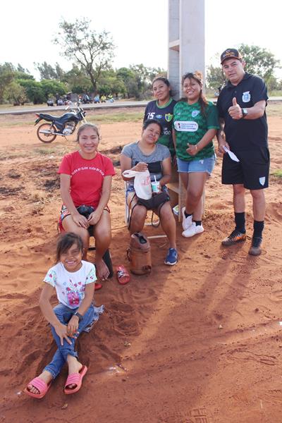 Abertura da 1ª Copa Terrão de Futebol masculino e feminino em Amambai