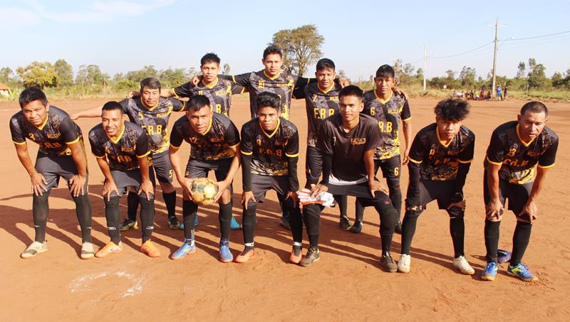 Abertura da 1ª Copa Terrão de Futebol masculino e feminino em Amambai