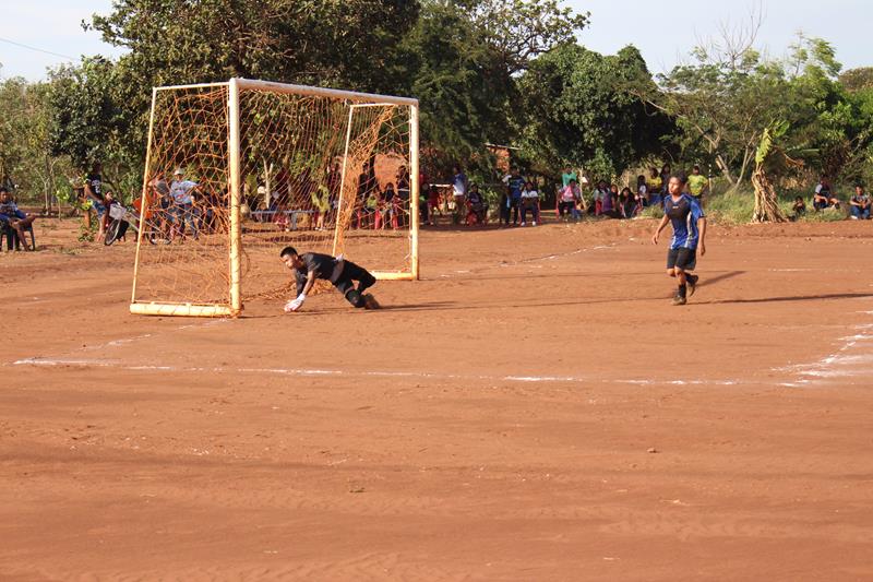 Com grande sucesso Seind abriu 1ª Copa Terrão de Futebol em Amambai