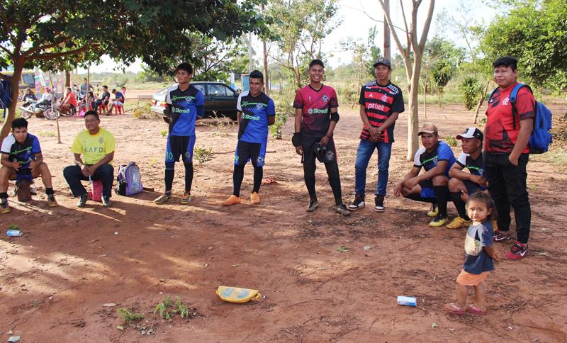 Com grande sucesso Seind abriu 1ª Copa Terrão de Futebol em Amambai