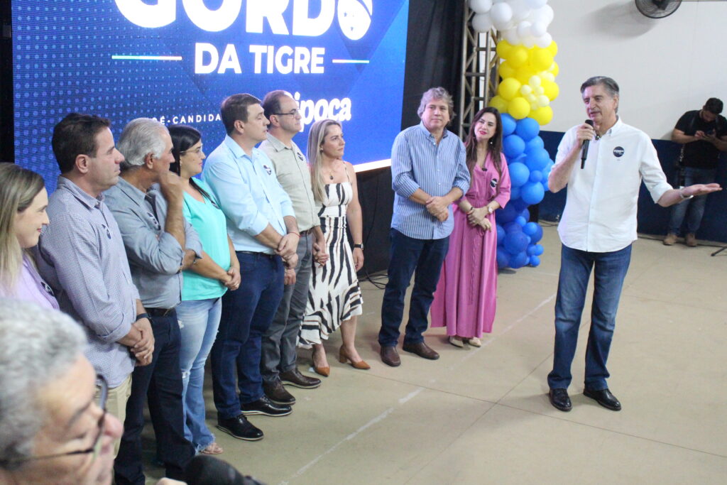 Gordo da Tigre e Pipoca fazem lançamento de pré-candidaturas a prefeito e vice em Caarapó