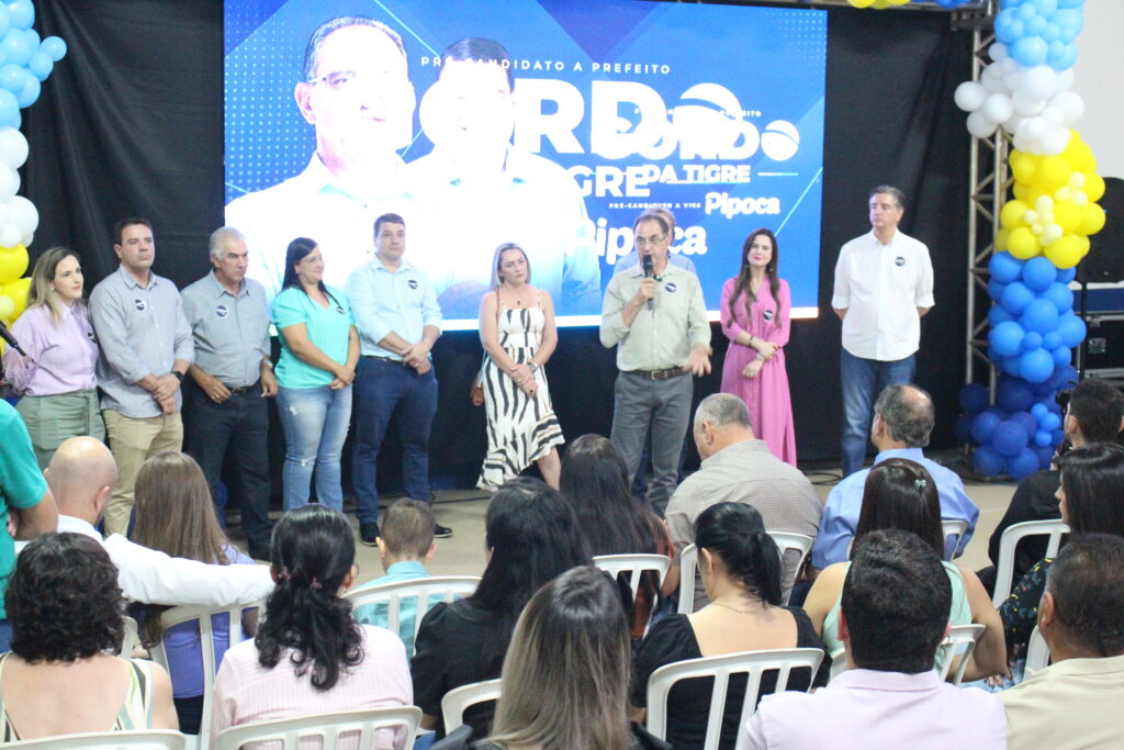 Gordo da Tigre e Pipoca fazem lançamento de pré-candidaturas a prefeito e vice em Caarapó