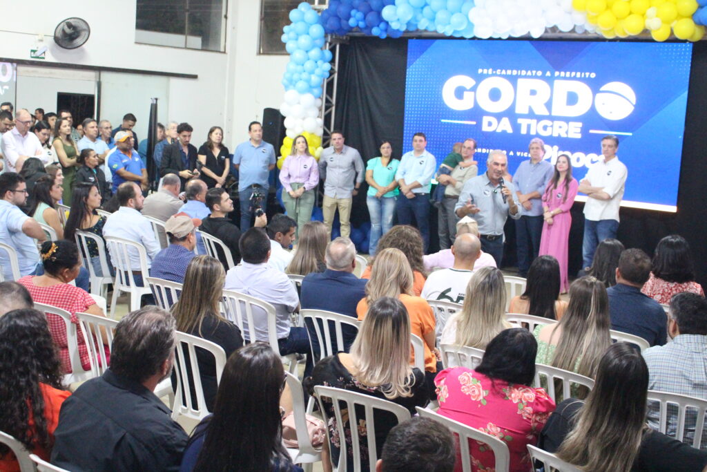 Gordo da Tigre e Pipoca fazem lançamento de pré-candidaturas a prefeito e vice em Caarapó