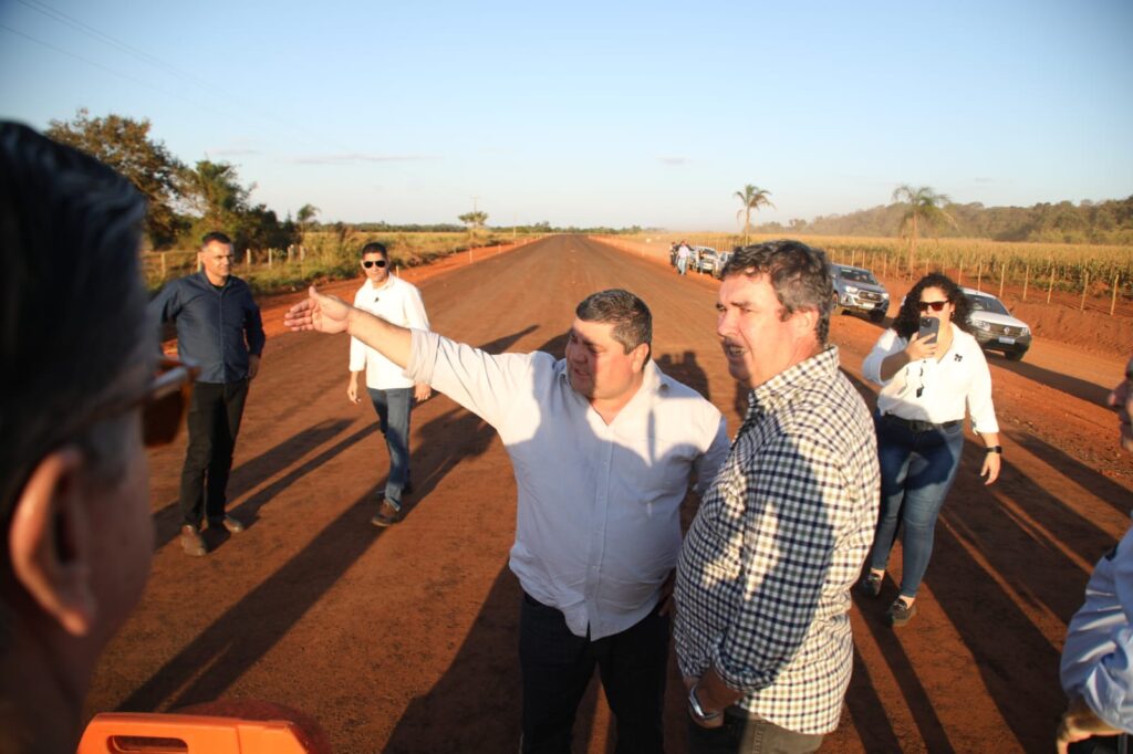 Governo de MS inaugura Estrada do 21, Rodovia do Turismo e obras em infraestrutura e saneamento em Bonito