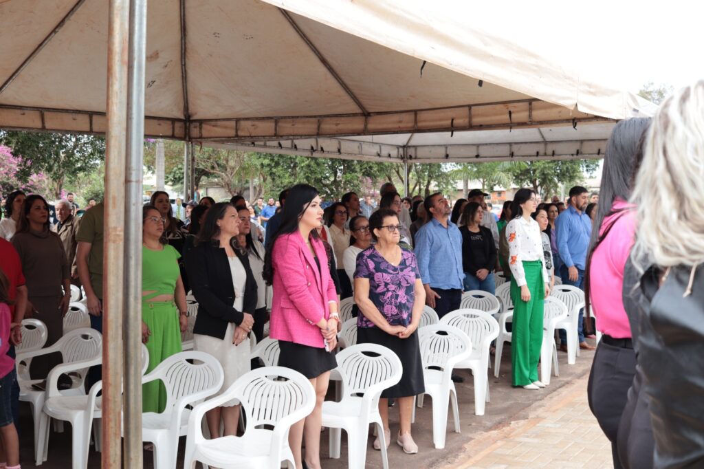 Vereadores de Paranhos inauguraram uma das maiores Câmaras Municipais do interior de Mato Grosso do Sul