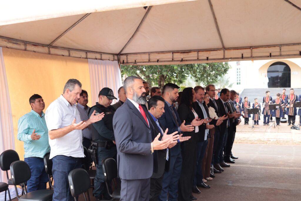 Vereadores de Paranhos inauguraram uma das maiores Câmaras Municipais do interior de Mato Grosso do Sul