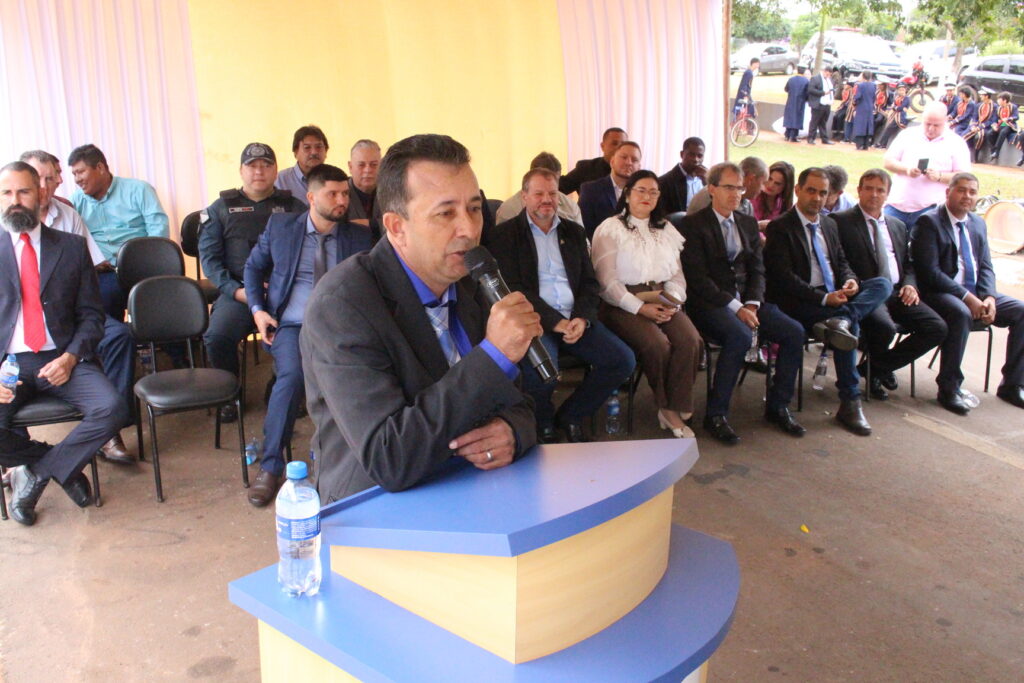 Inauguração da nova sede da Câmara Municipal de Paranhos