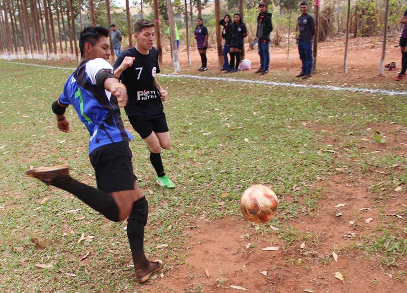 1º Campeonato Rural Sonho Meu de Suíço define campeões no Querência em Amambai