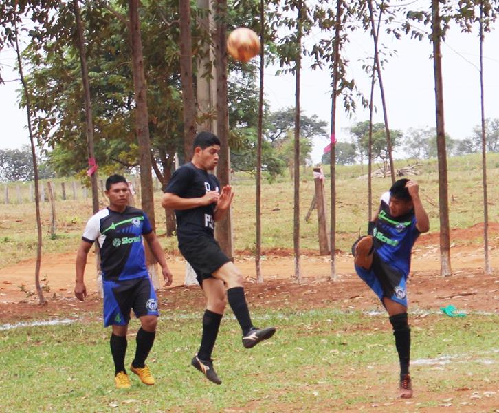 1º Campeonato Rural Sonho Meu de Suíço define campeões no Querência em Amambai