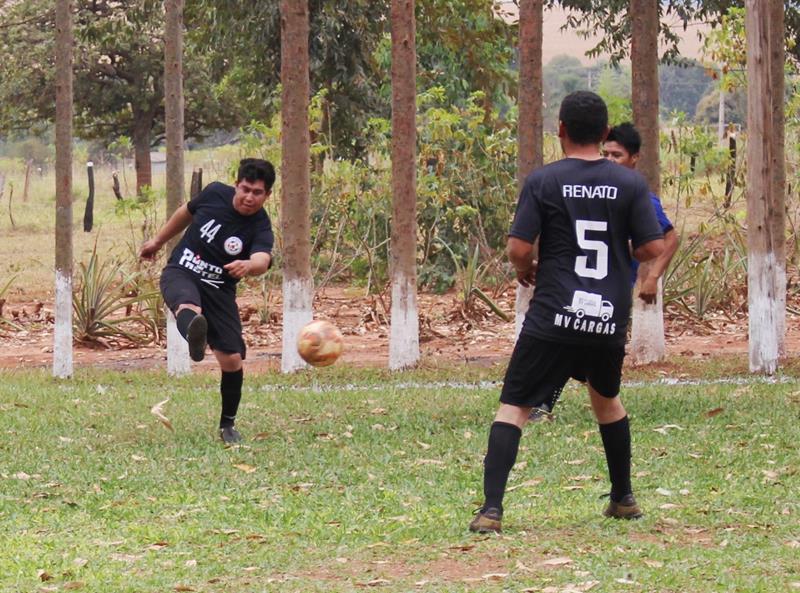 1º Campeonato Rural Sonho Meu de Suíço define campeões no Querência em Amambai