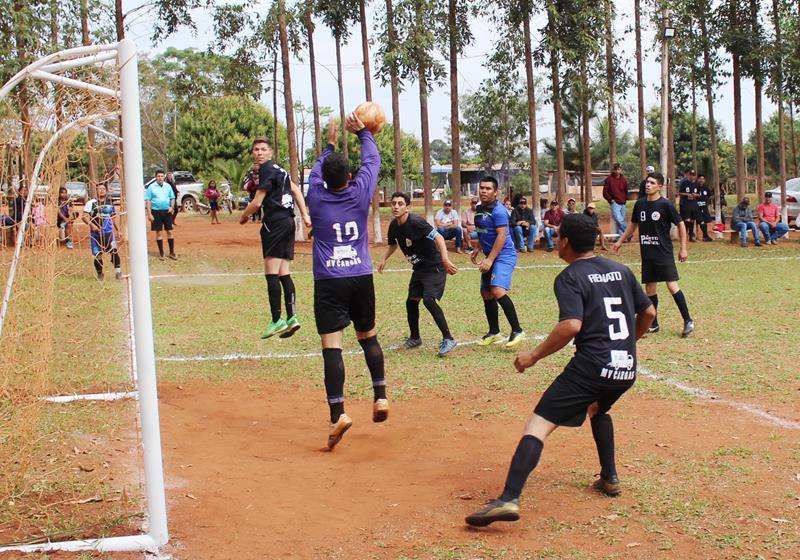 1º Campeonato Rural Sonho Meu de Suíço define campeões no Querência em Amambai