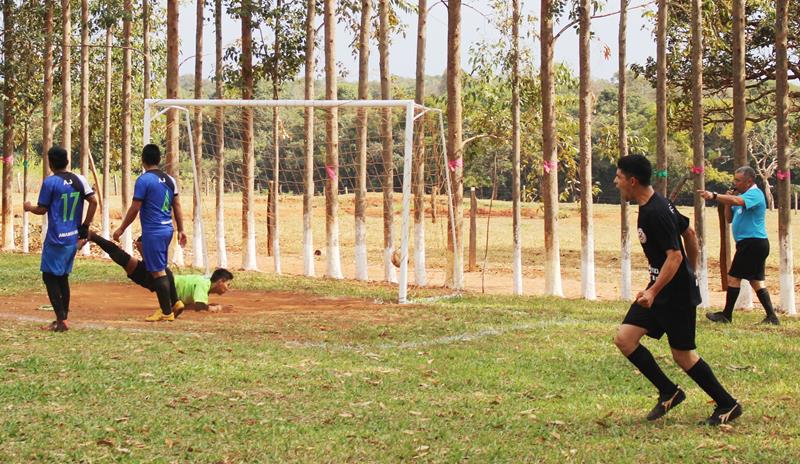 1º Campeonato Rural Sonho Meu de Suíço define campeões no Querência em Amambai