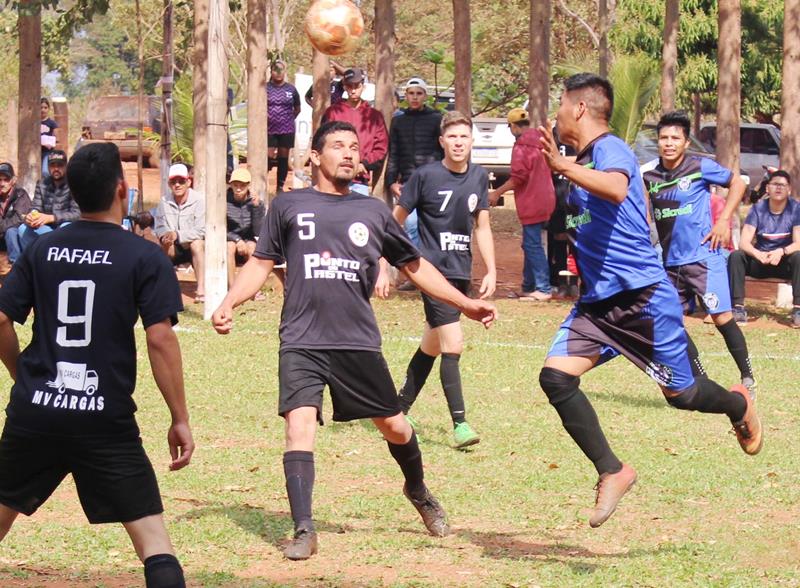 1º Campeonato Rural Sonho Meu de Suíço define campeões no Querência em Amambai