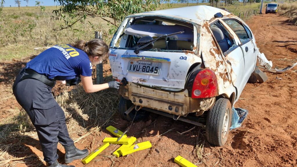 Polícia Civil apreende 156 kg de maconha, arma de fogo e veículo em Tacuru