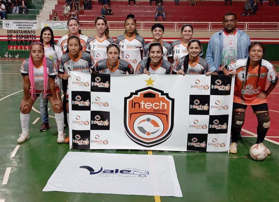 Futsal feminino de Amambai é tricampeão da Copa Vale da Esperança em Caarapó