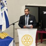 Festiva de solenidade no Rotary Club de Amambai marca transição de presidente e posse de novos associados