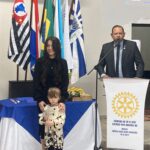 Festiva de solenidade no Rotary Club de Amambai marca transição de presidente e posse de novos associados